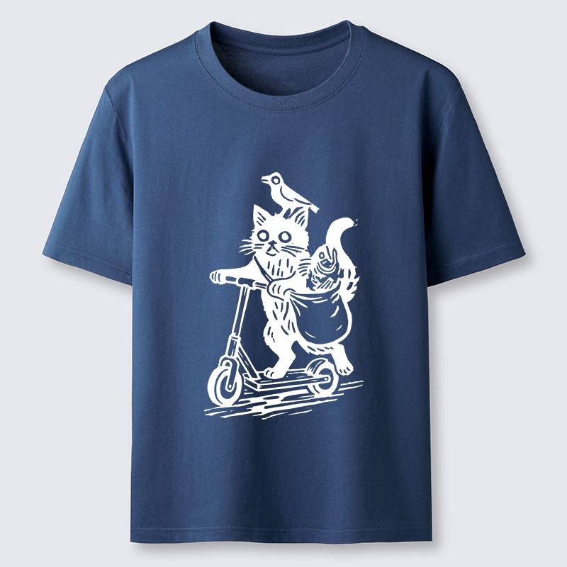 Tokyo-Lion Cat Skateboarding Japan Classic T-Shirt