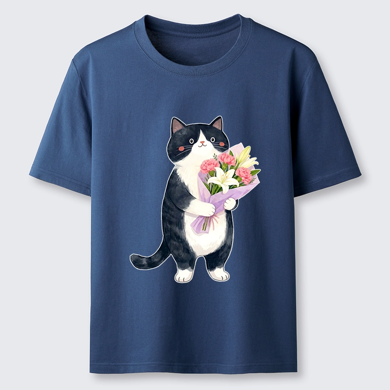 Tokyo-Lion Sweet Cat Delivers Flowers Classic T-Shirt