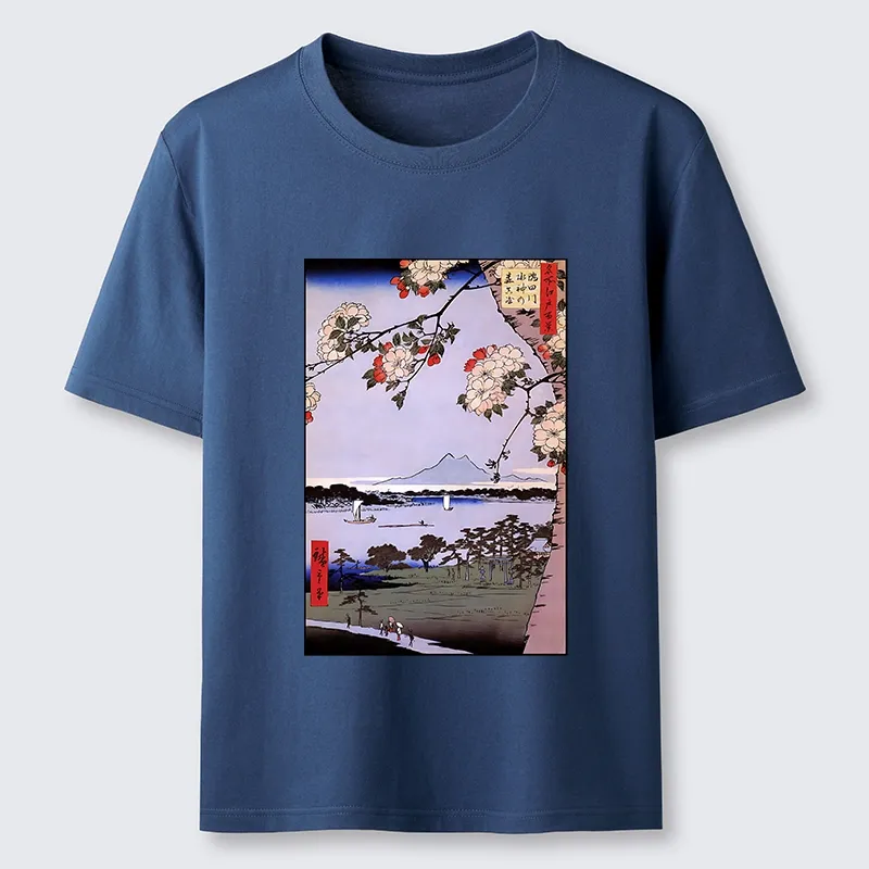 Tokyo-Lion Vintage Japanese Print: Sakura And Fuji Classic T-Shirt