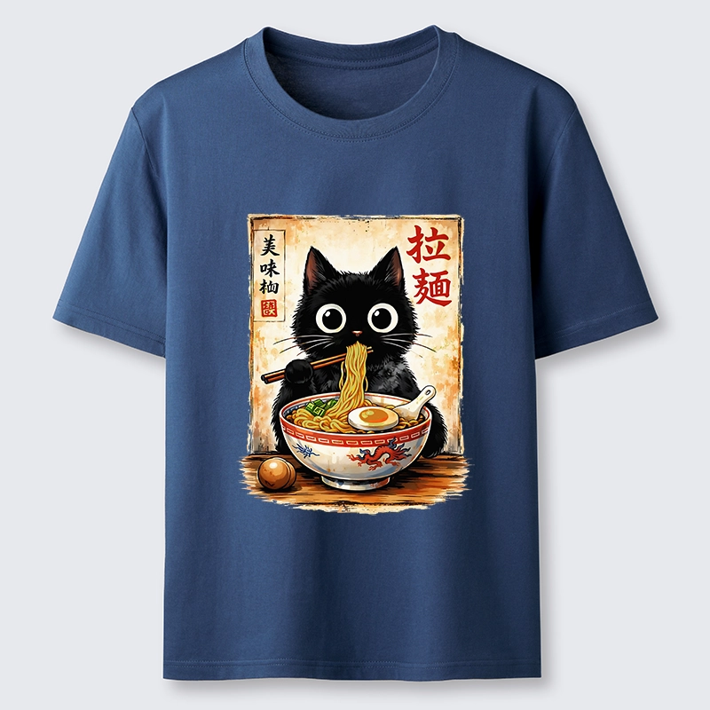 Tokyo-Lion Cute Cat Slurping Ramen Classic T-Shirt