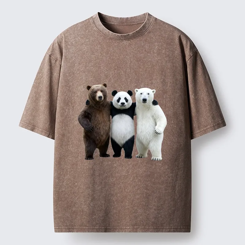 Tokyo-Lion Three Bears Stand Together Washed T-Shirt