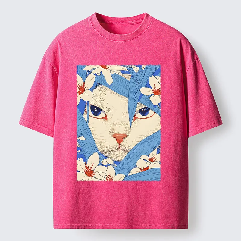 Tokyo-Lion Cat In The Grass Washed T-Shirt