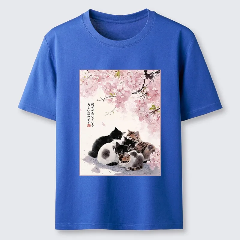 Tokyo-Lion Cute Cats Sakura Garden Classic T-Shirt