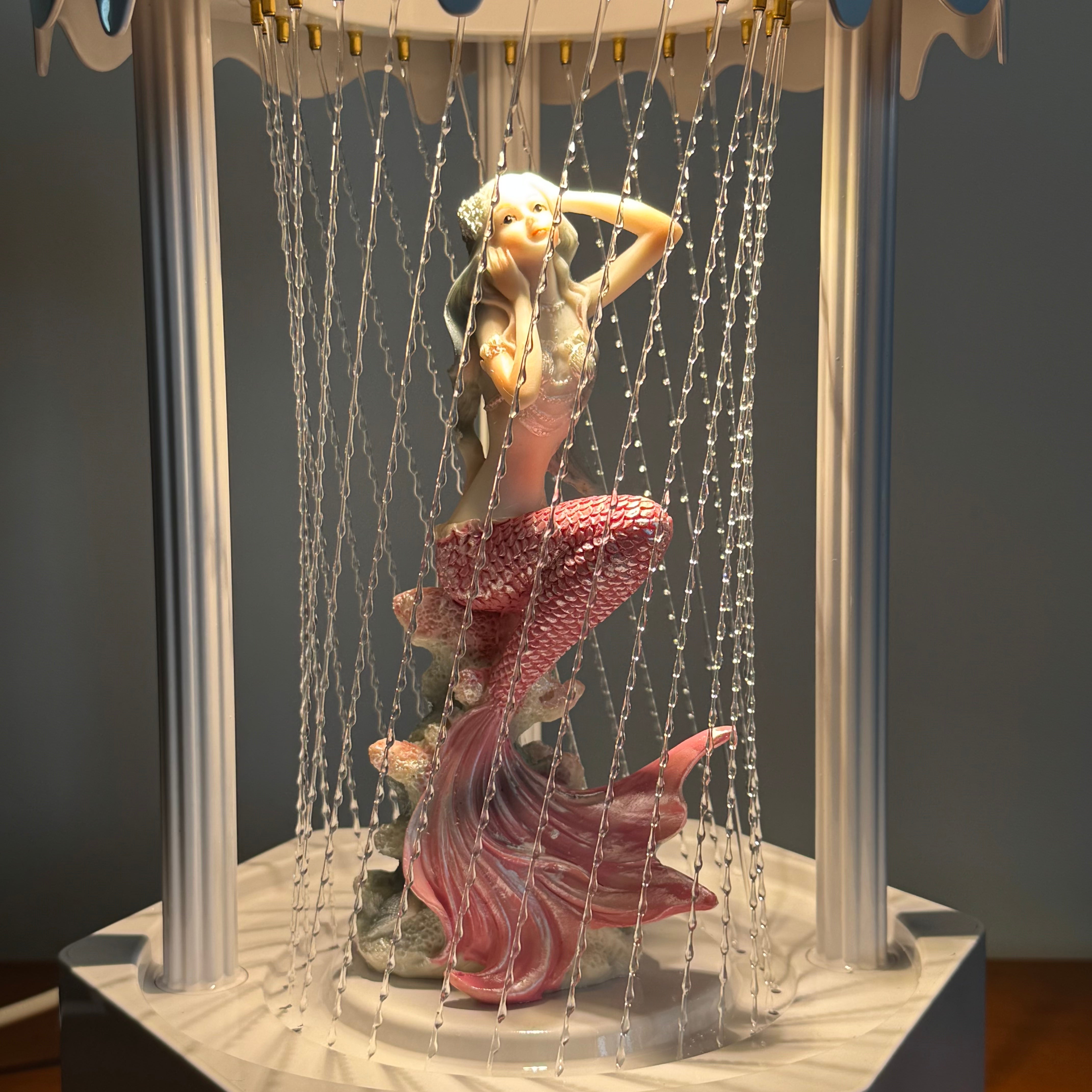 MINI Oil Rain Lamp - Pink mermaid，Retro oil rain  lamp for table, suitable for wedding stores and gifts