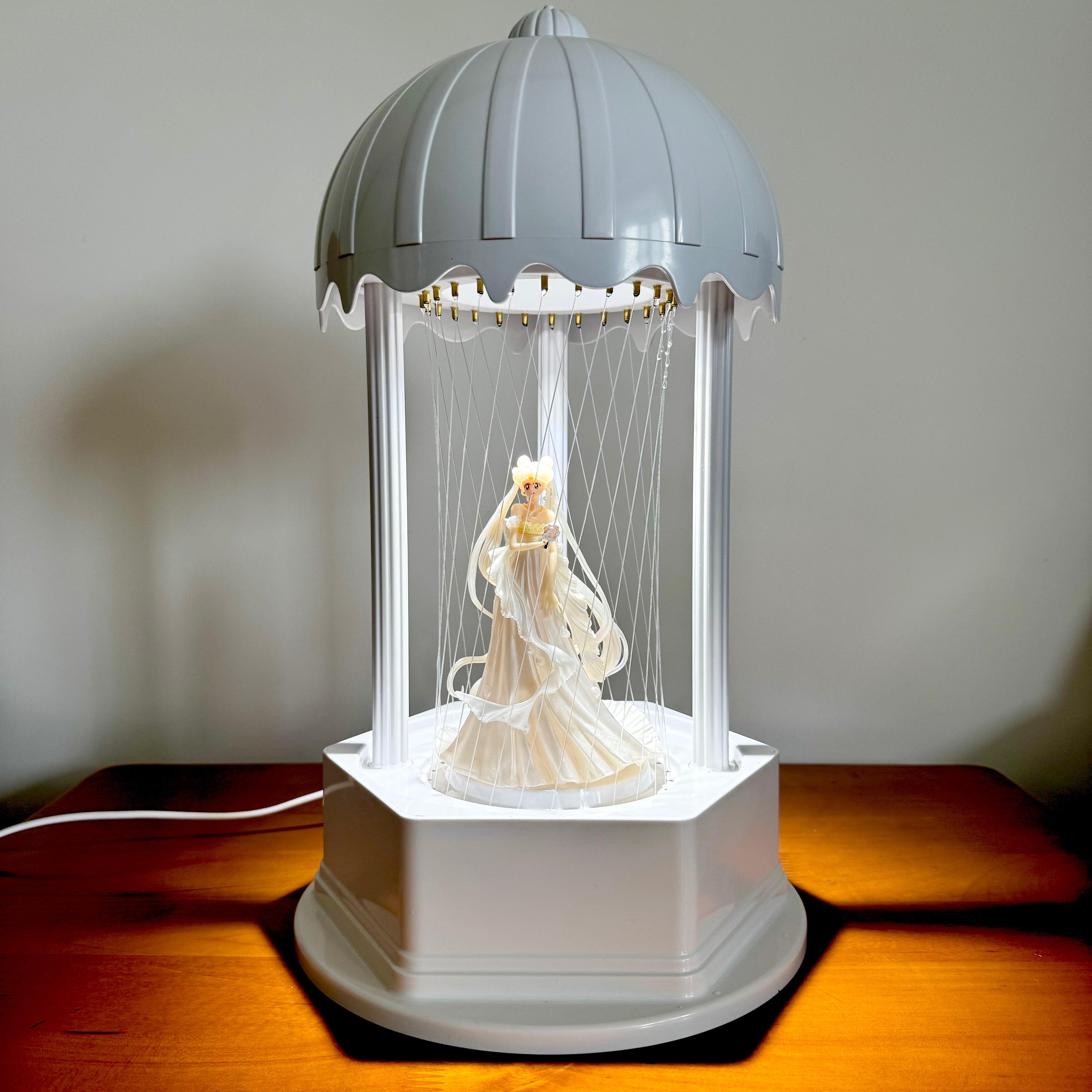 MINI Oil Rain Lamp - Serene Princess，Retro oil rain  lamp for table, suitable for wedding stores and gifts