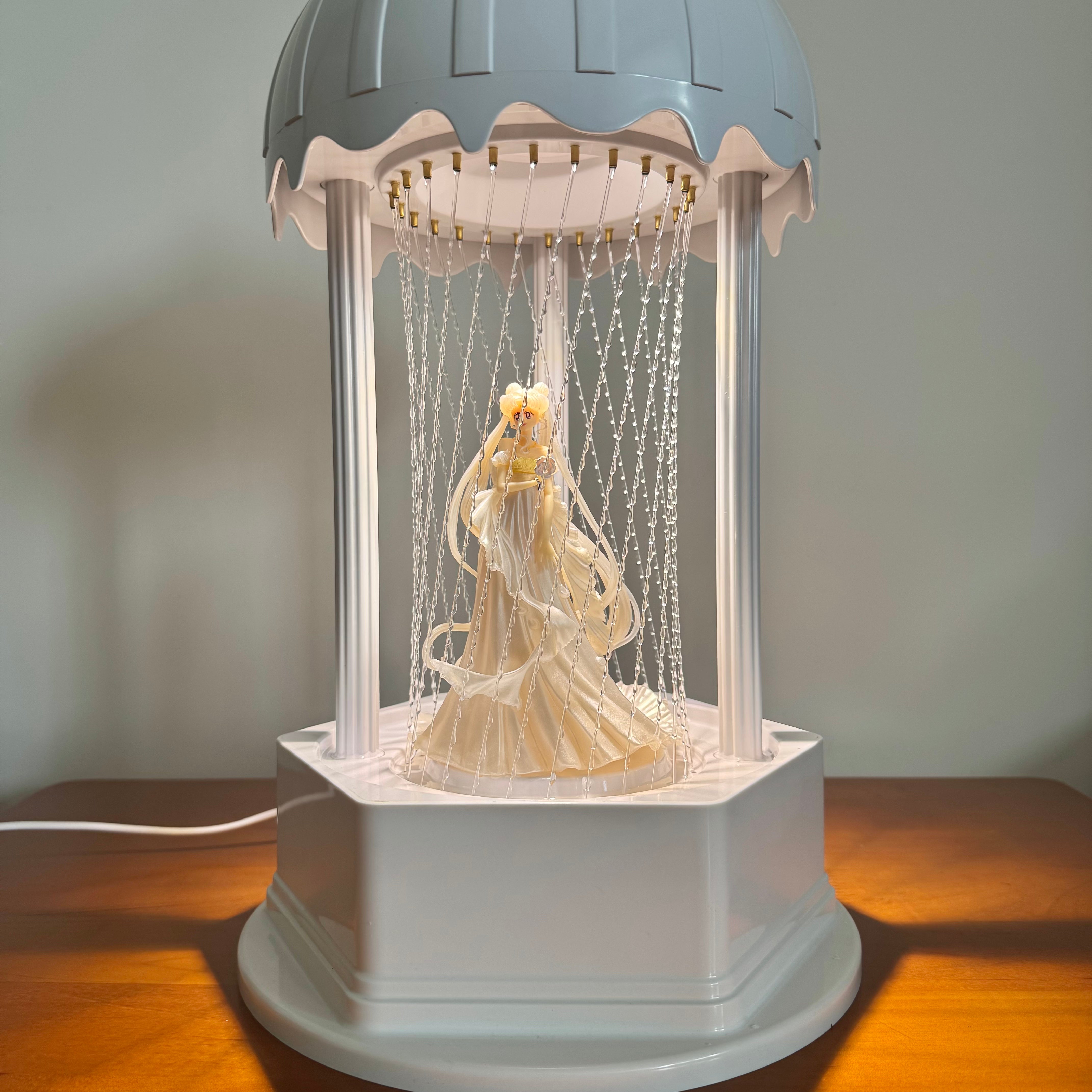 MINI Oil Rain Lamp - Serene Princess，Retro oil rain  lamp for table, suitable for wedding stores and gifts