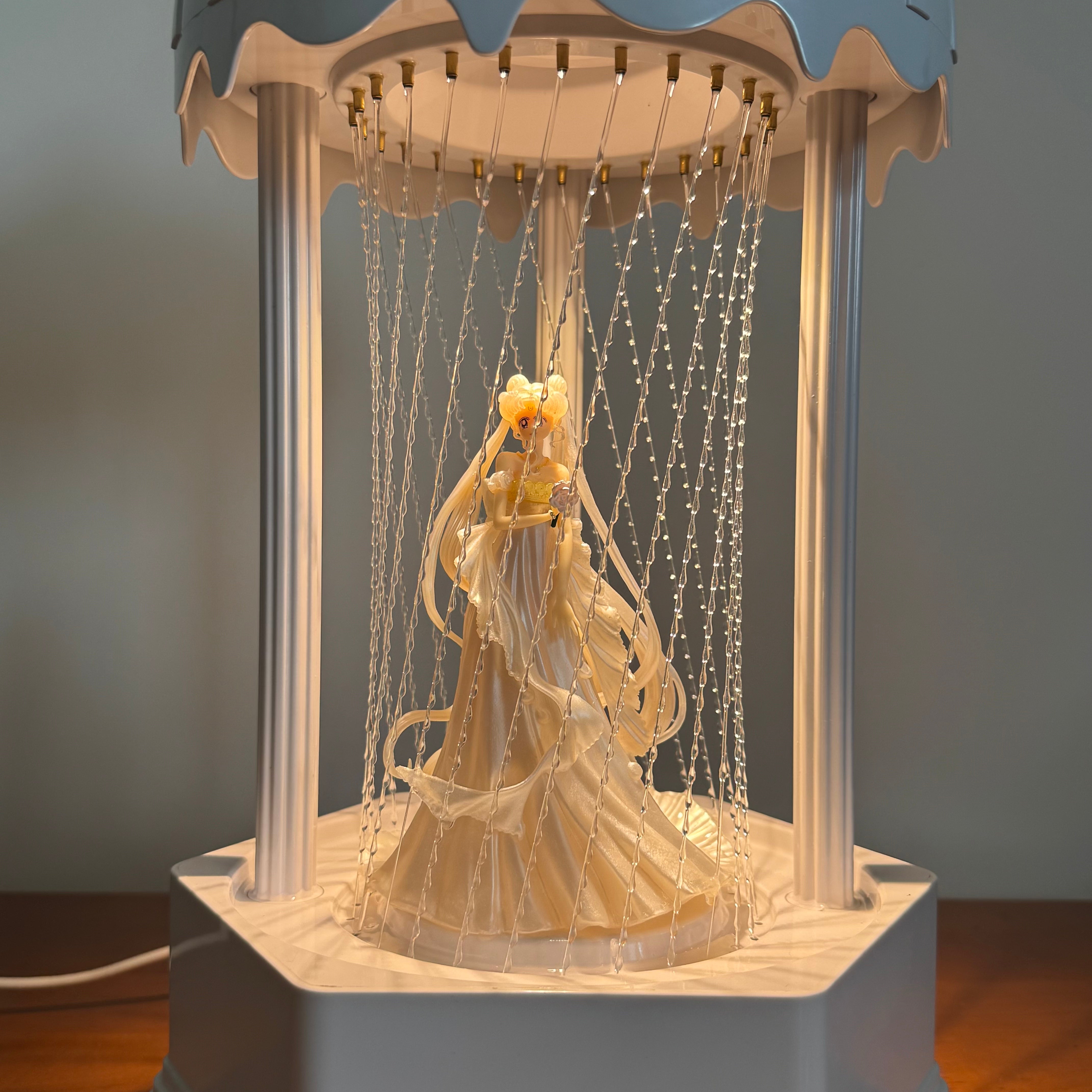 MINI Oil Rain Lamp - Serene Princess，Retro oil rain  lamp for table, suitable for wedding stores and gifts