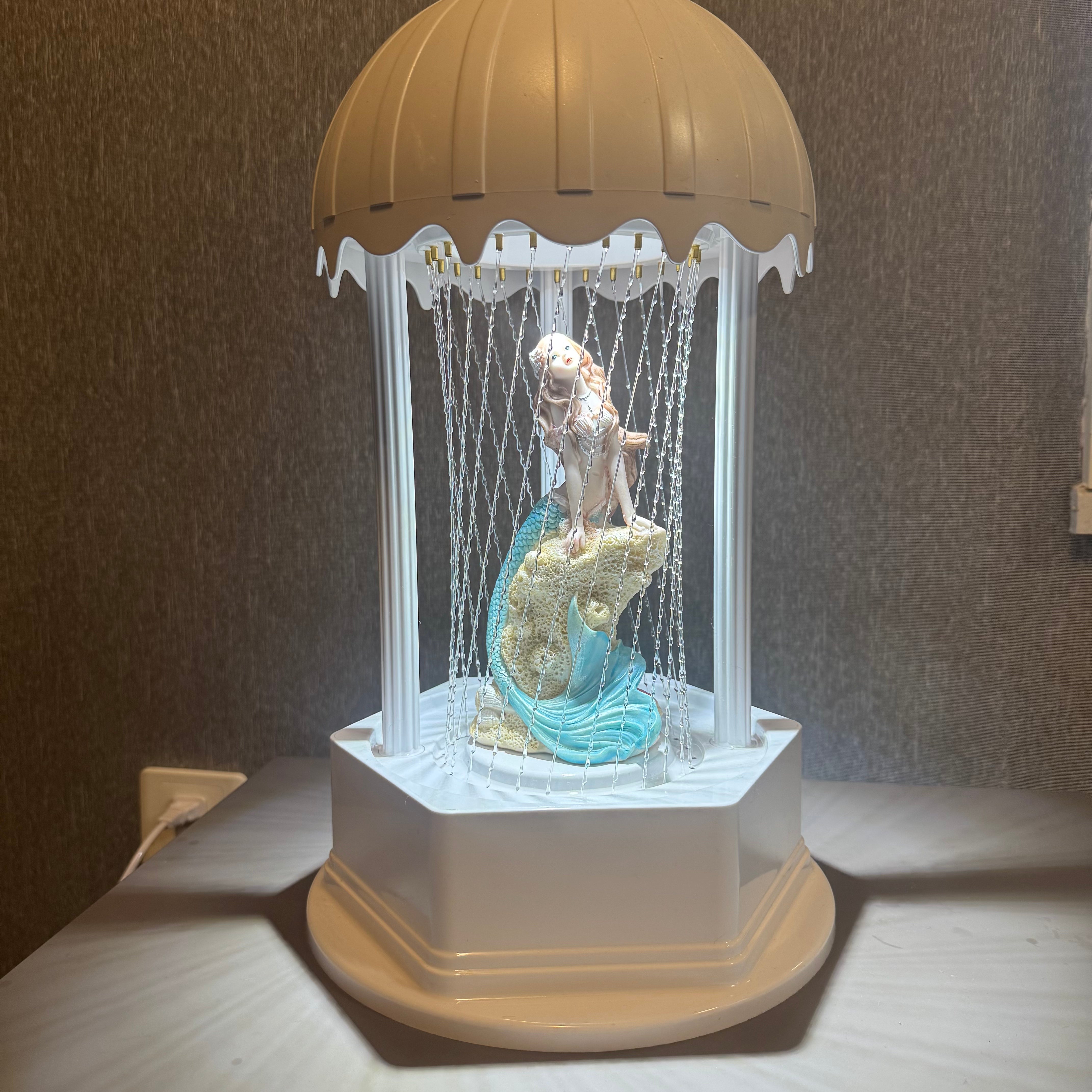 MINI Retro Oil Rain Lamp– Blue Mermaid– Rainfall Indicator lamp，Vintage Table lamp,  Suitable for bedrooms, Living Rooms and Stores