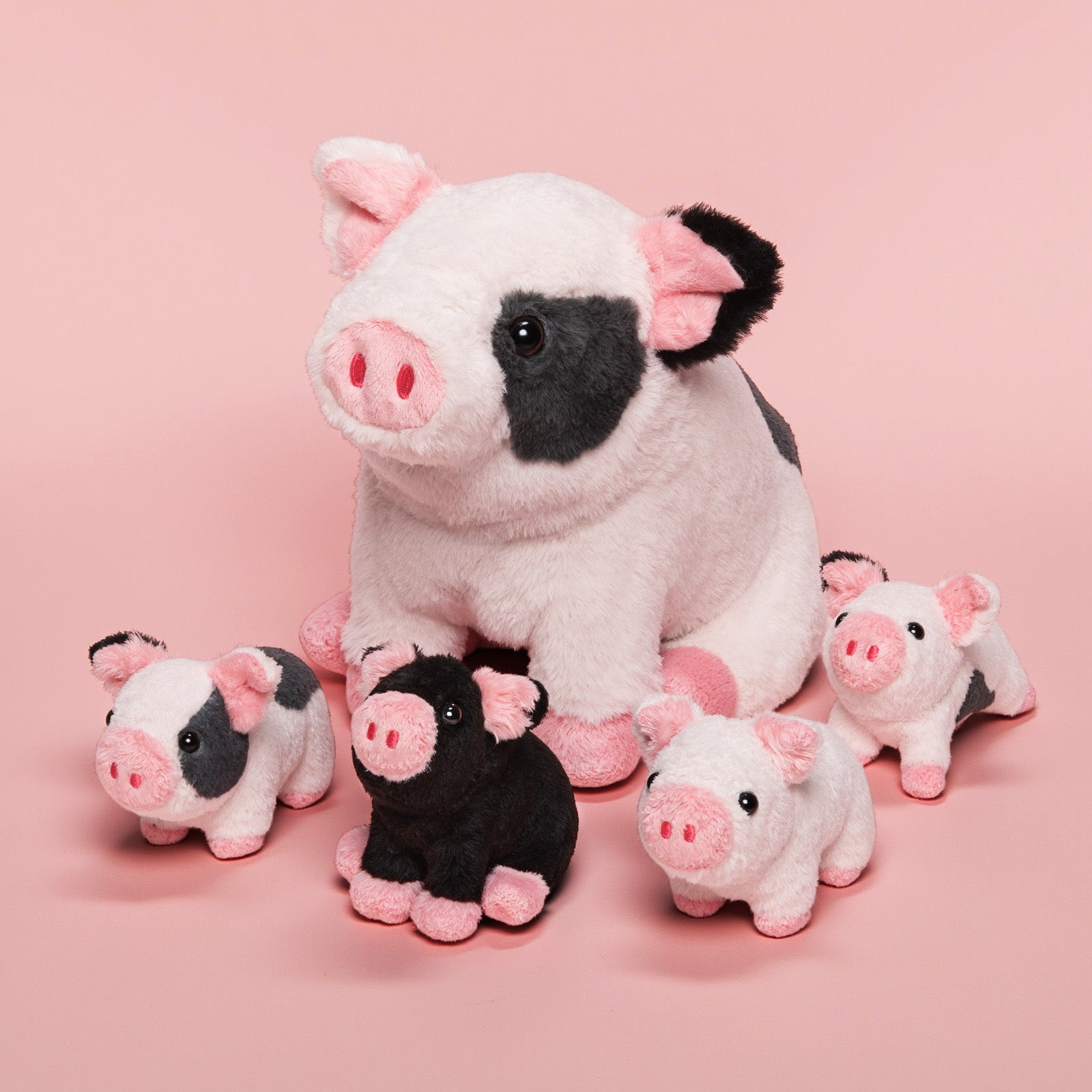 Pigs Plush Toy with 4 Stuffed Piglets, Spotted, Fluffy and Soft