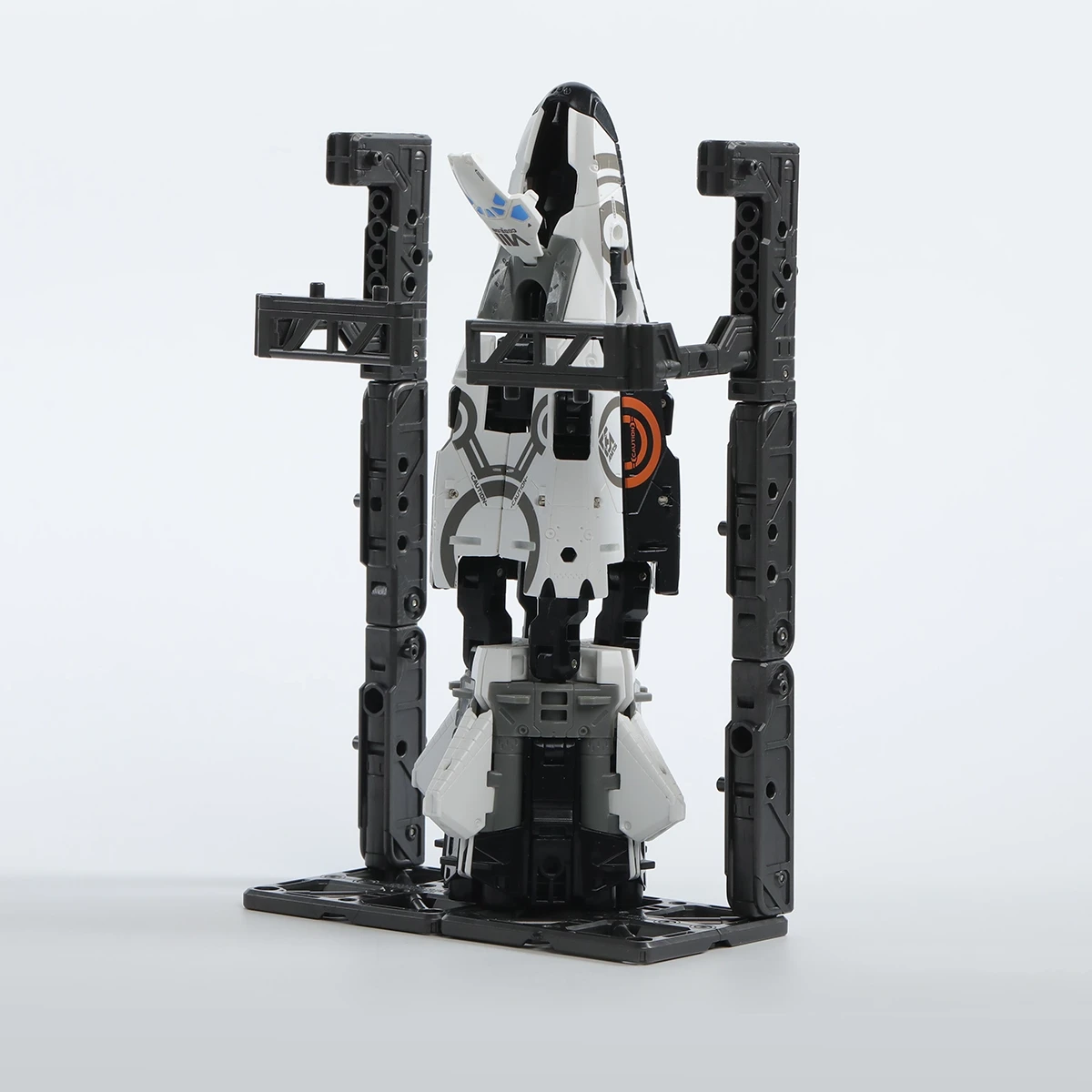 TRANSFORMABLE STAND