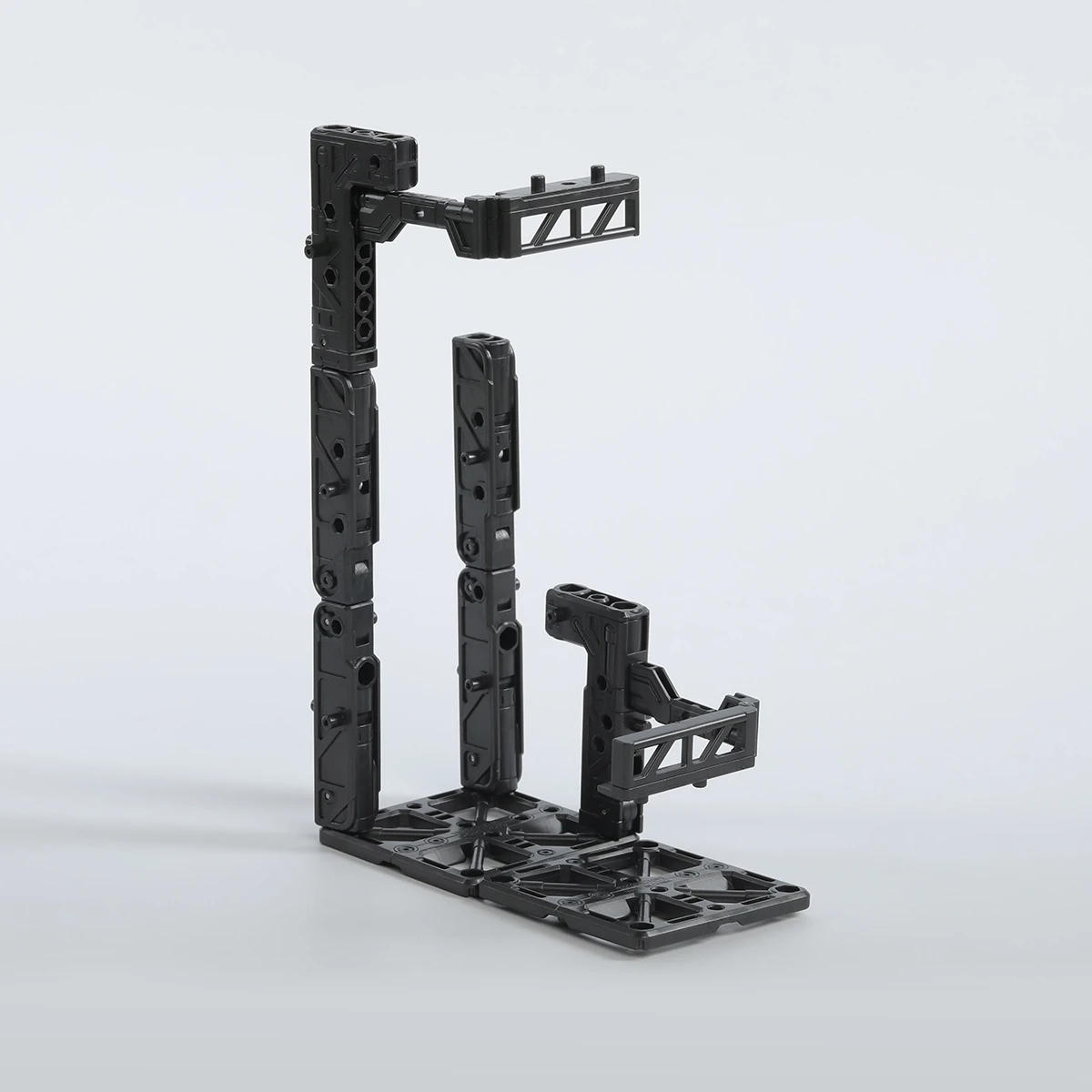 TRANSFORMABLE STAND