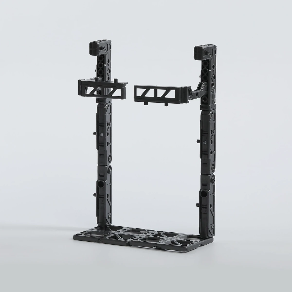 TRANSFORMABLE STAND