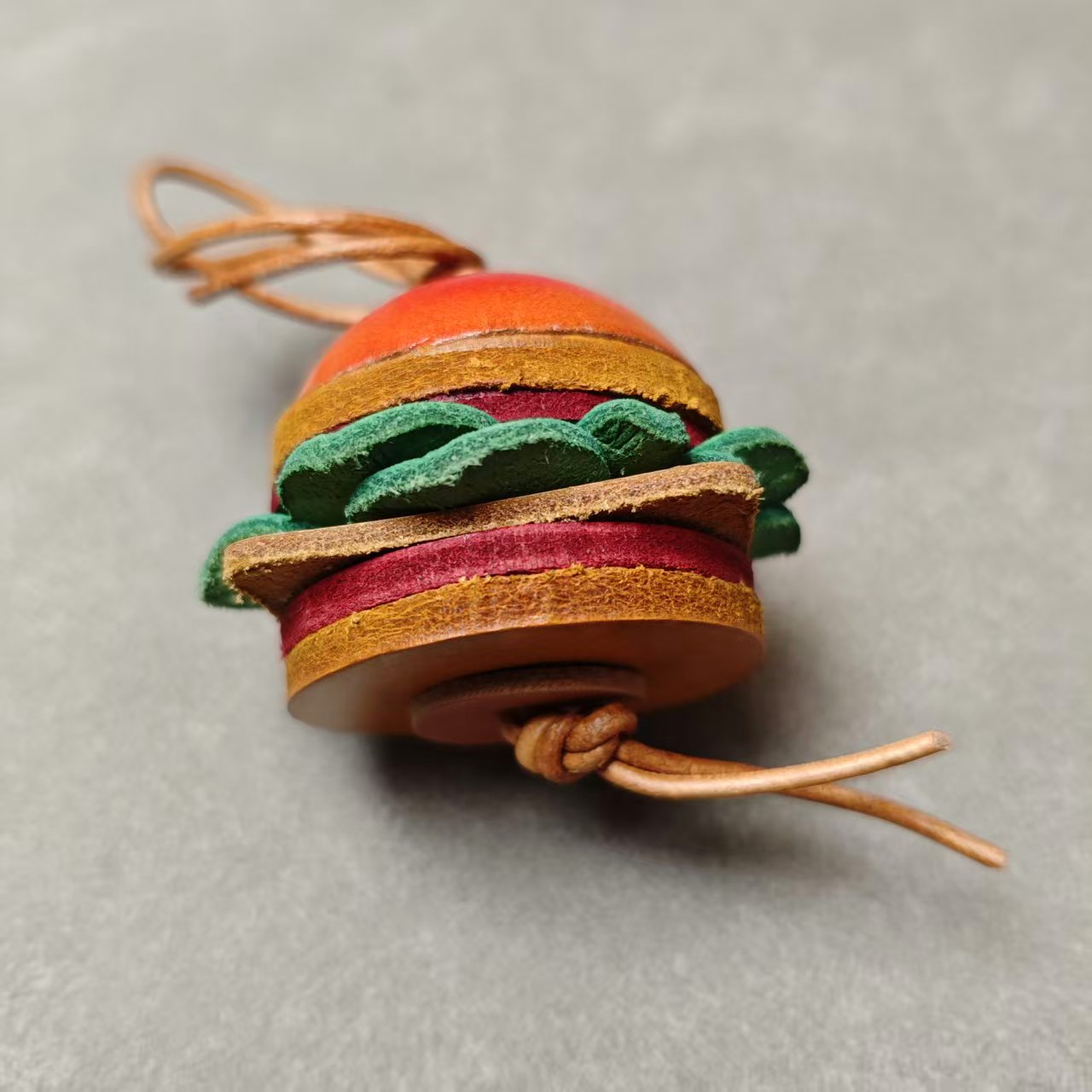 Handmade Veg-Tanned Leather Hamburger Charm - 4cm Adorable Bag Clip & Keychain Accessory
