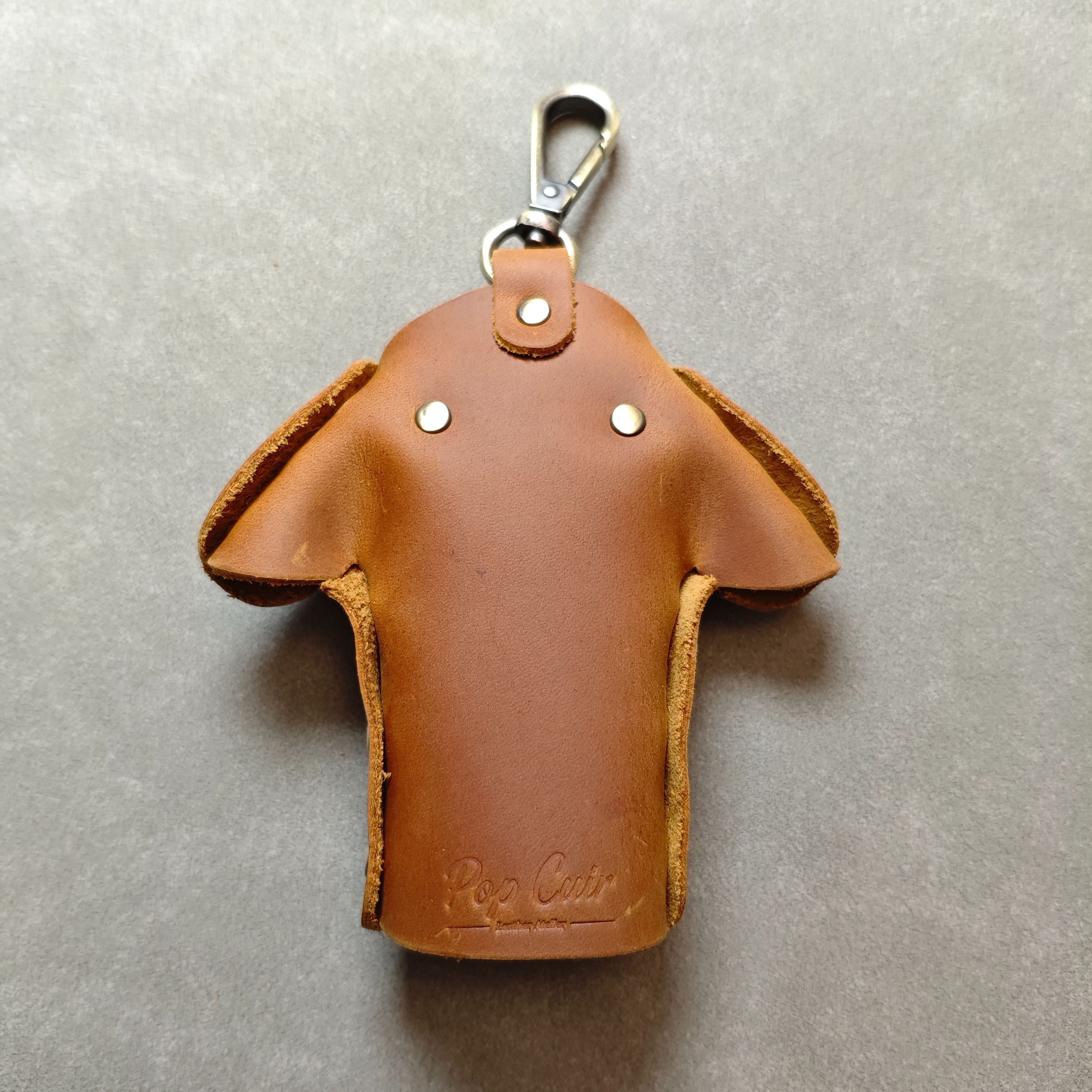 Handmade Crazy Horse Leather Keychain — T-Shirt Shaped Key Holder for Men 