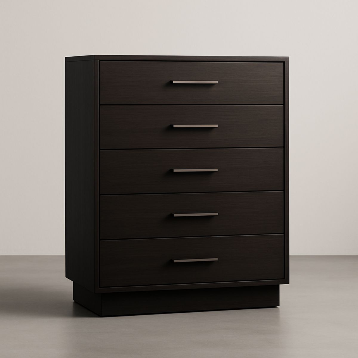 Commode à cinq tiroirs en bois foncé