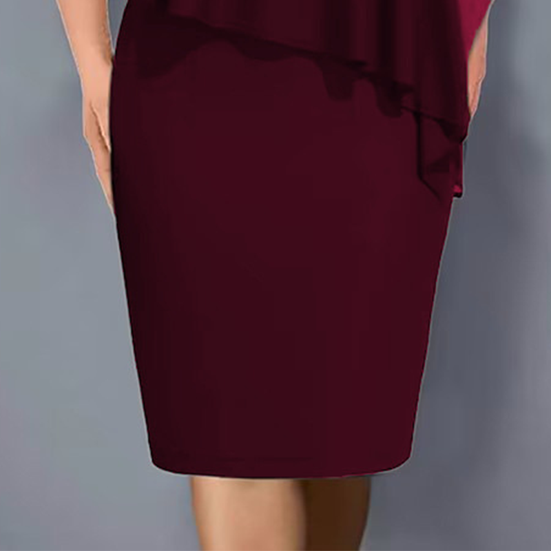 Рокля с V-образно деколте и шифонено покритие с кристали