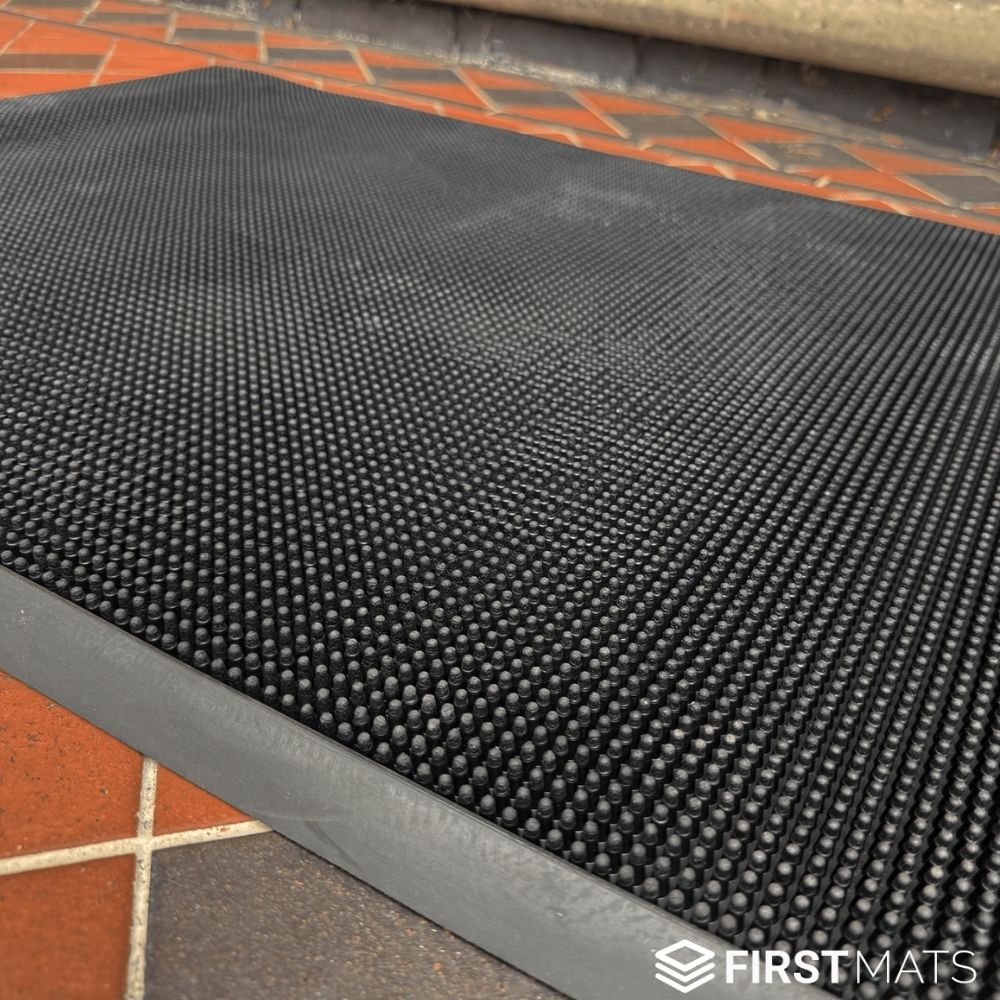 DirtTrap Rubber Outdoor Door Mat