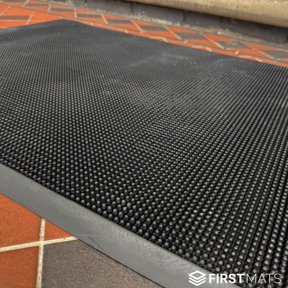 DirtTrap Rubber Outdoor Door Mat