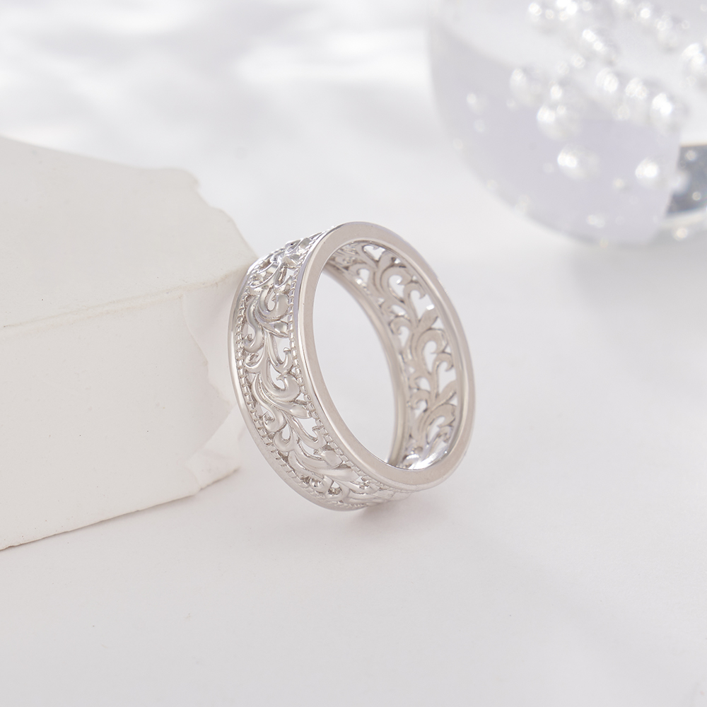 Sterling Silver Wedding Ring with Hollowed-out Patterns