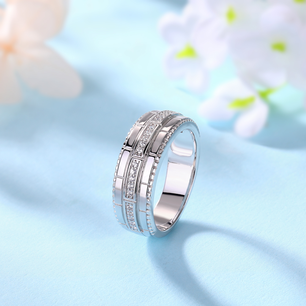 Round Cut Diamond White Sterling Silver Wedding Ring