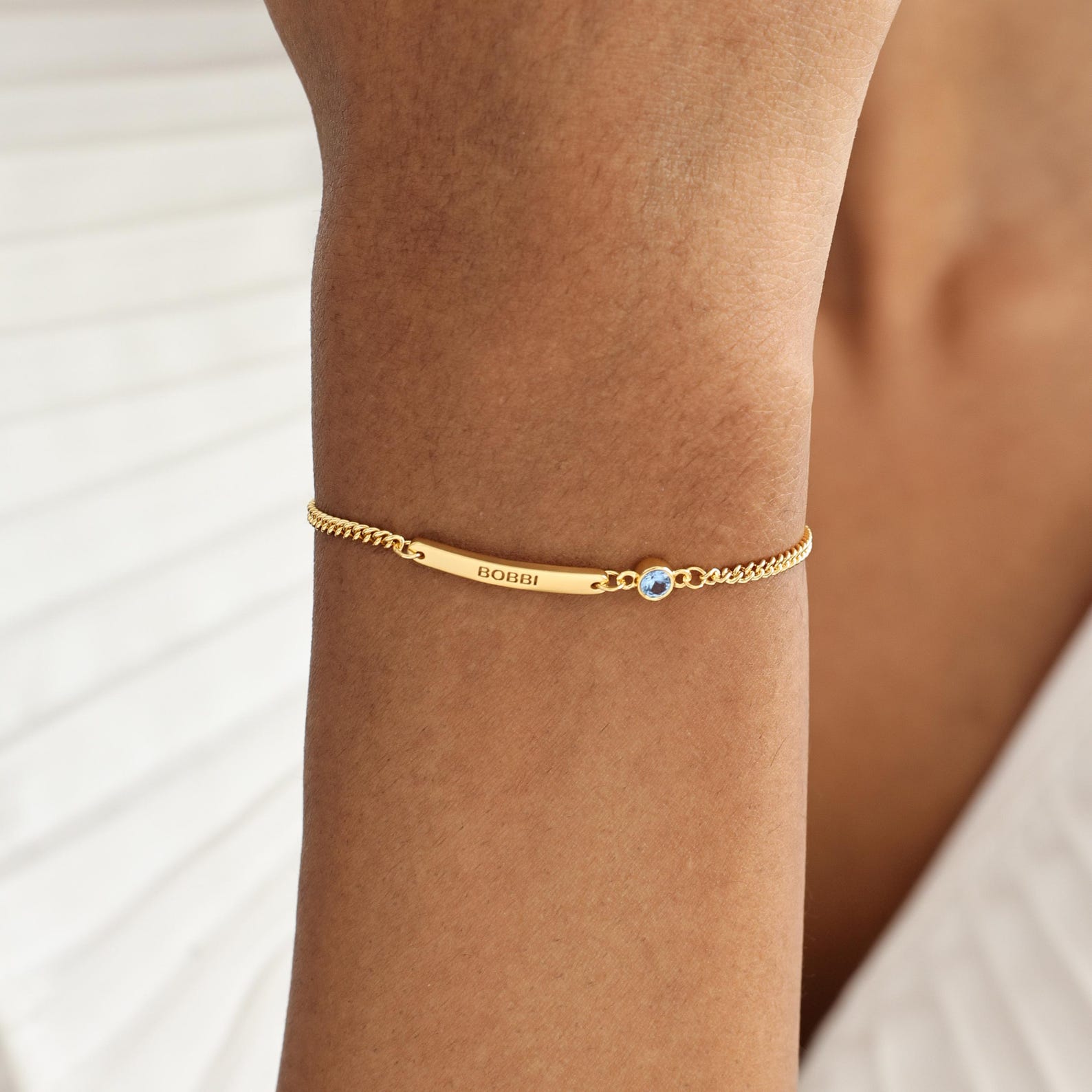 Round Cut Sterling Silver Family Personalized Birthstone Engraved Bar Bracelet Gift