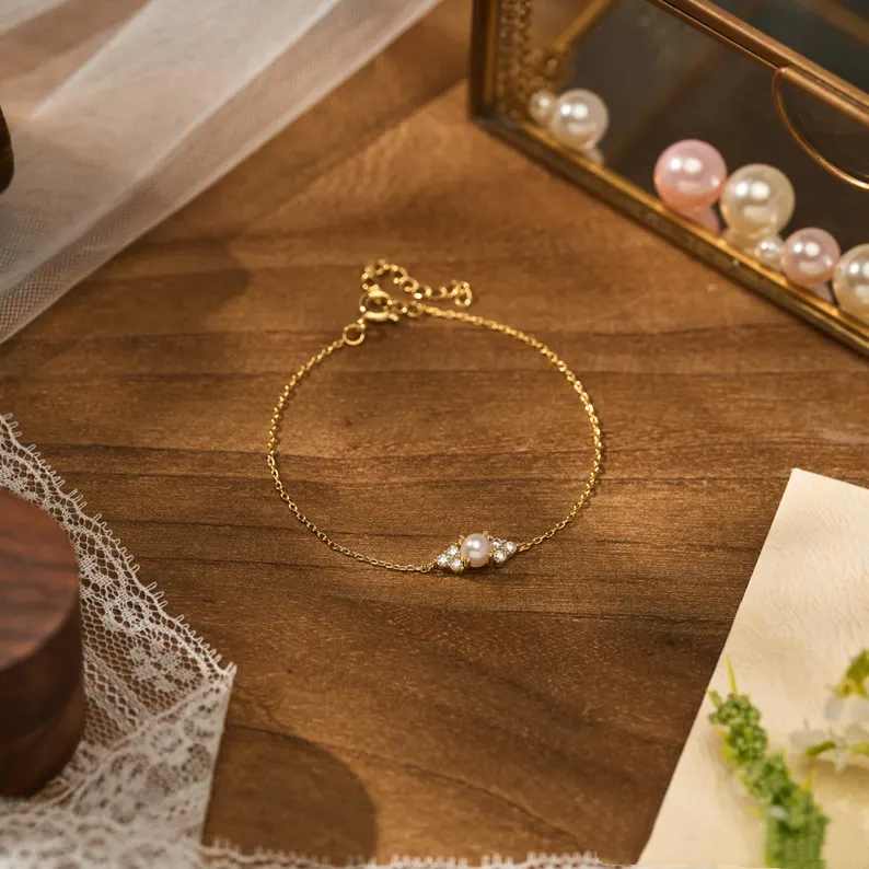 Minimalist Sterling Silver Freshwater Pearl with CZ Diamond Bracelet