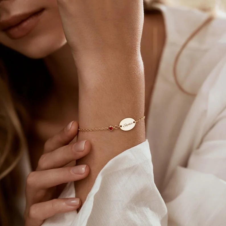 Round Cut Sterling Silver Family Personalized Birthstone Engraved Bar Bracelet Gift For Loved One