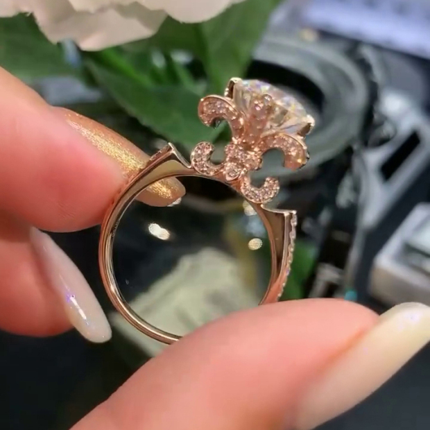 Round Cut Diamond White Art Deco Rose Gold 925 Sterling Silver Engagement Ring