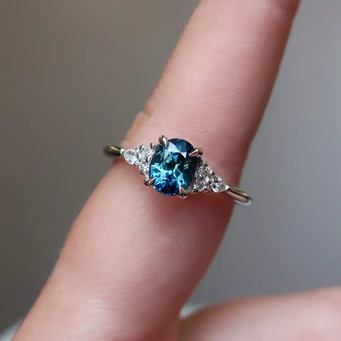 Oval Cut Sapphire Blue 925 Sterling Silver Classic Engagement Ring