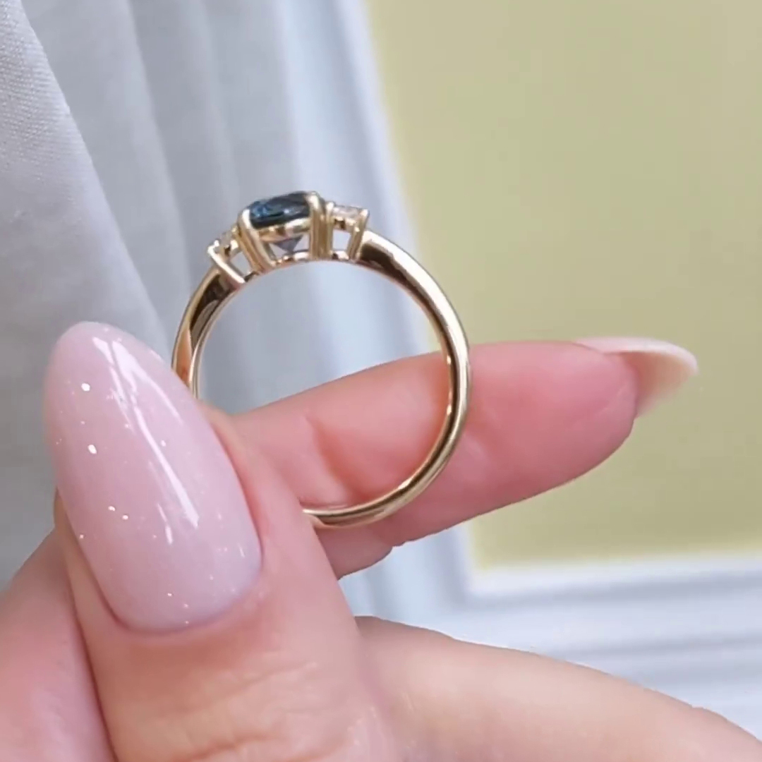 Round Cut Sapphire Blue 3-Stone 925 Sterling Silver Yellow Gold Engagement Ring