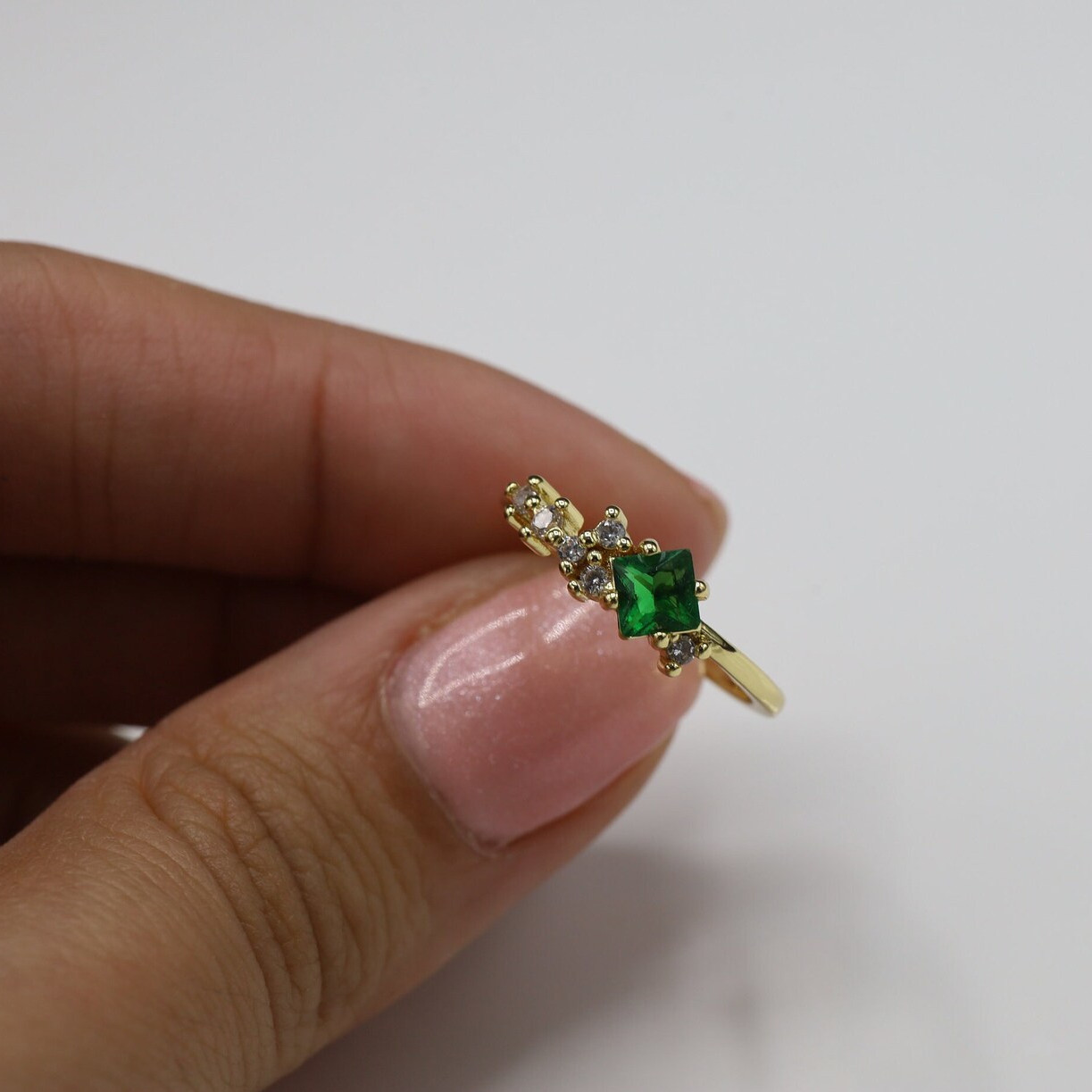 Princess Cut Emerald Green 925 Sterling Silver Yellow Gold Stackable Minimalist Engagement Ring