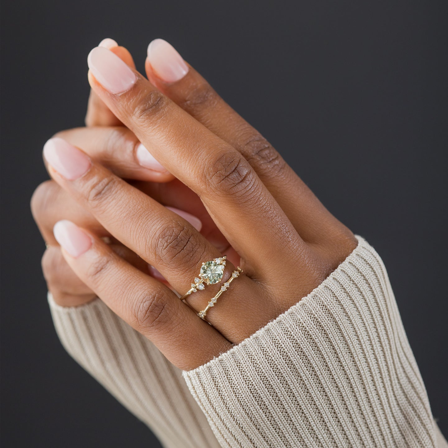 Round Cut Peridot Green 925 Sterling Silver Yellow Gold Classic Engagement Ring