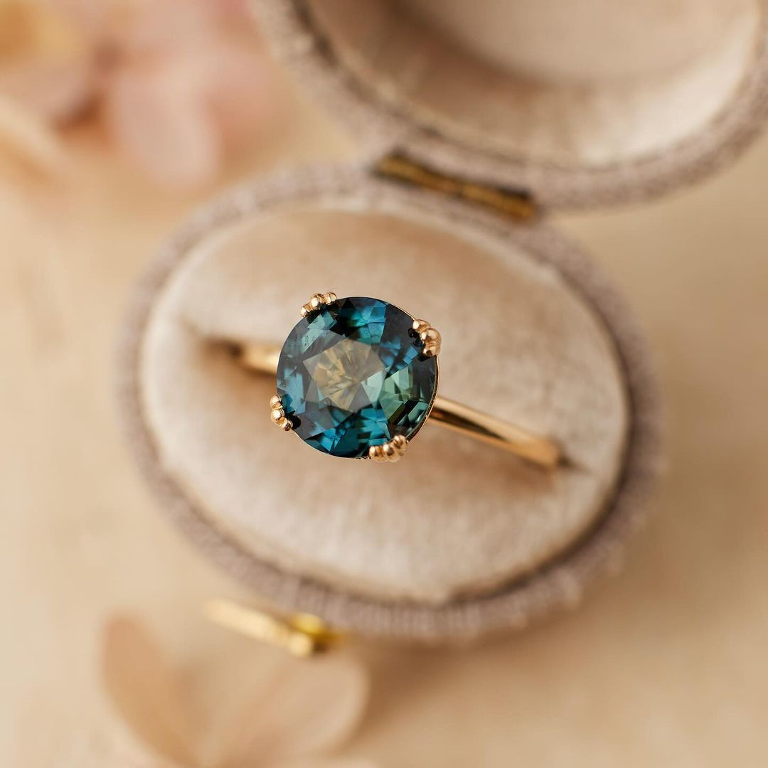 Round Cut Sapphire Blue 925 Sterling Silver Yellow Gold Solitaire Engagement Ring