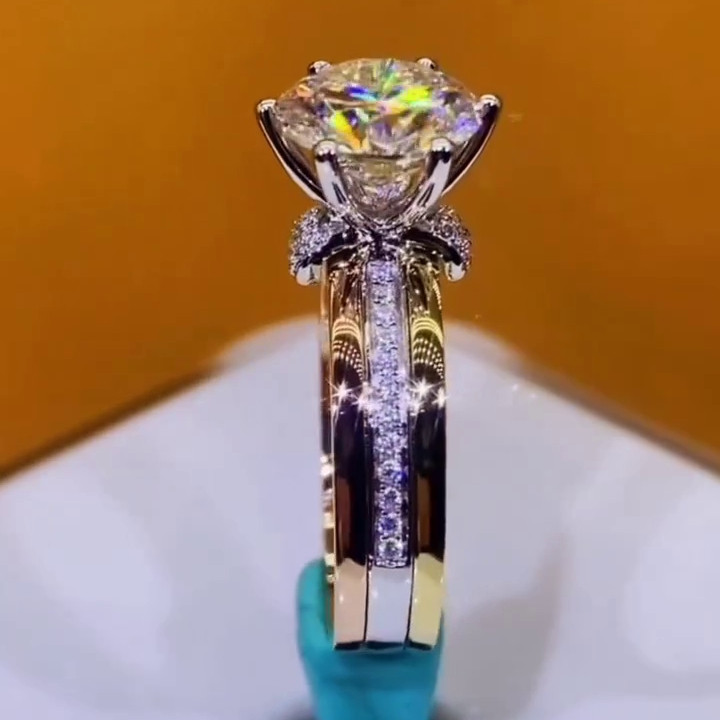 Round Cut Diamond White 925 Sterling Silver Art Deco Yellow Gold Two-tone Engagement Ring