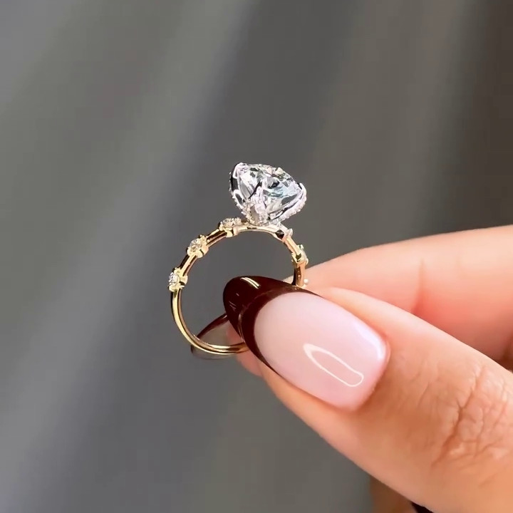 Round Diamond White Sterling Silver Gold Classic Engagement Ring