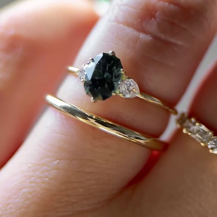 Oval Cut Emerald Green Sterling Silver Yellow Gold 3-Stone Engagement Ring