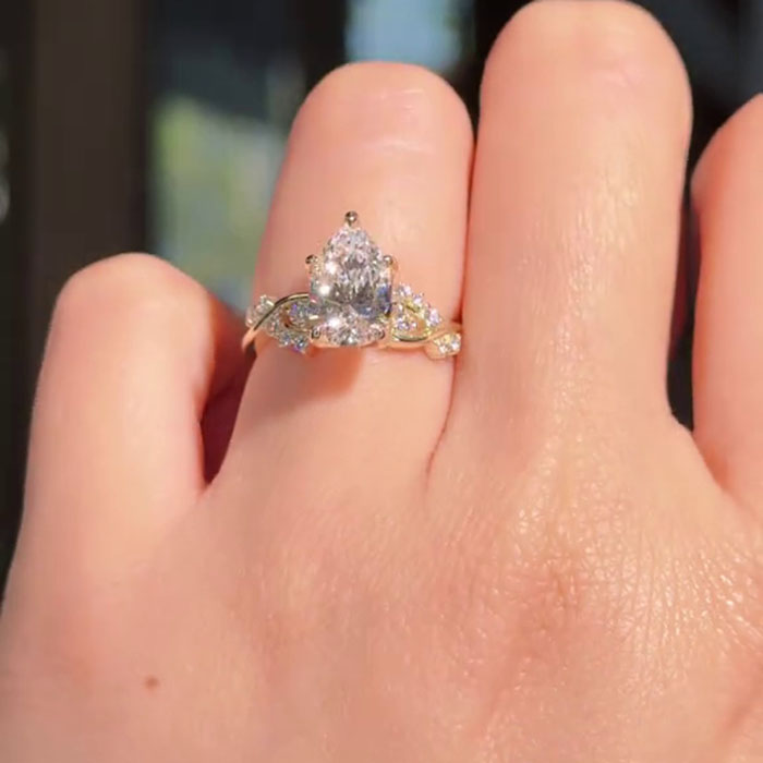 Pear Cut Diamond White 925 Sterling Silver Yellow Gold Art Deco Engagement Ring