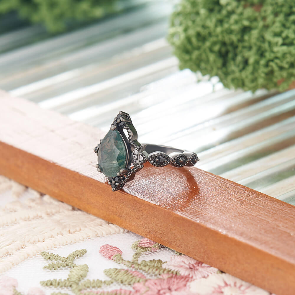 Vintage Pear Cut Green Moss Agate Black Sterling Silver Twisted Engagement Ring