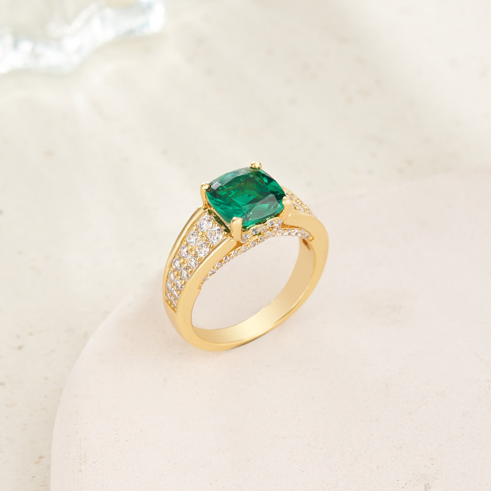 Cushion Cut Emerald Green 925 Sterling Silver Engagement Ring