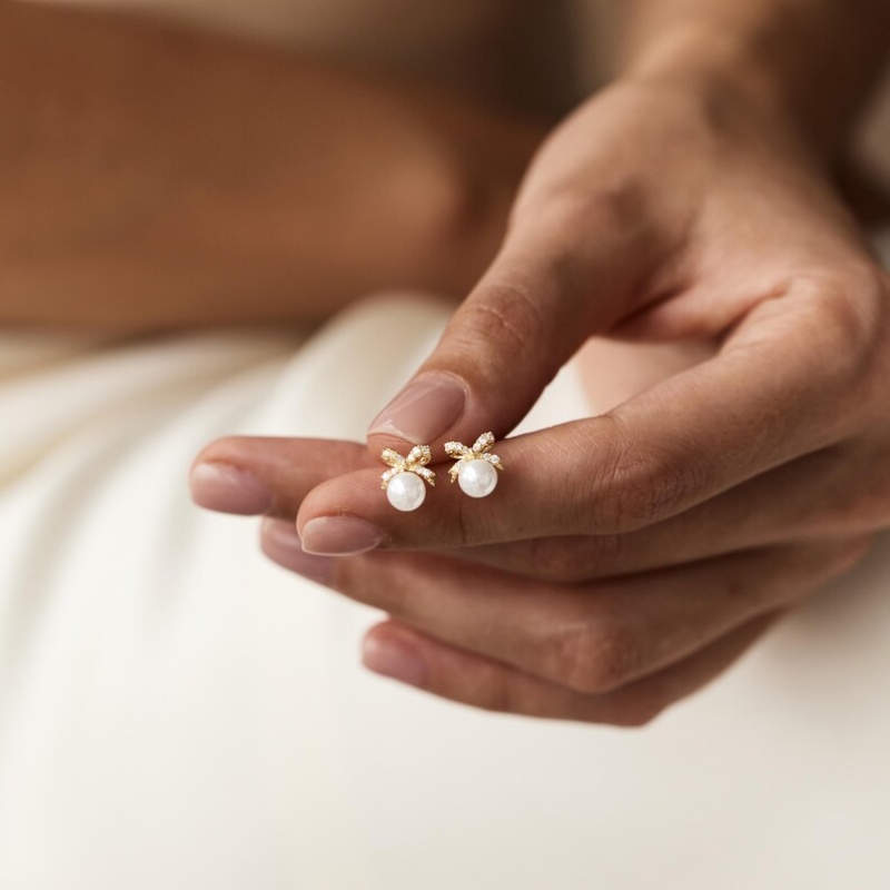 Dainty Freshwater Pearl 925 Sterling Silver Bow Knot Stud Earrings Gift for Her