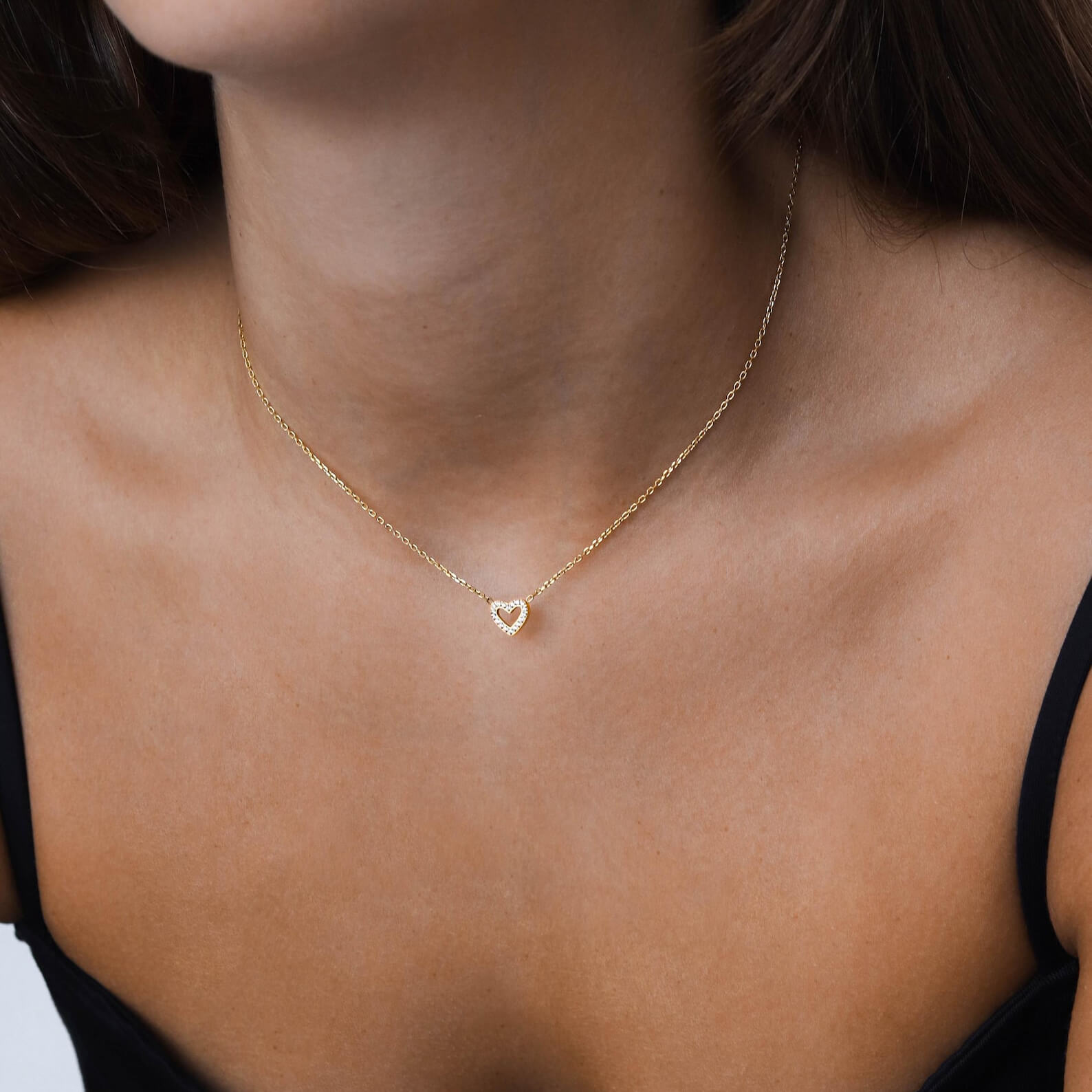 Round Cut Diamond White Yellow Gold Sterling Silver Hollow Heart Necklace