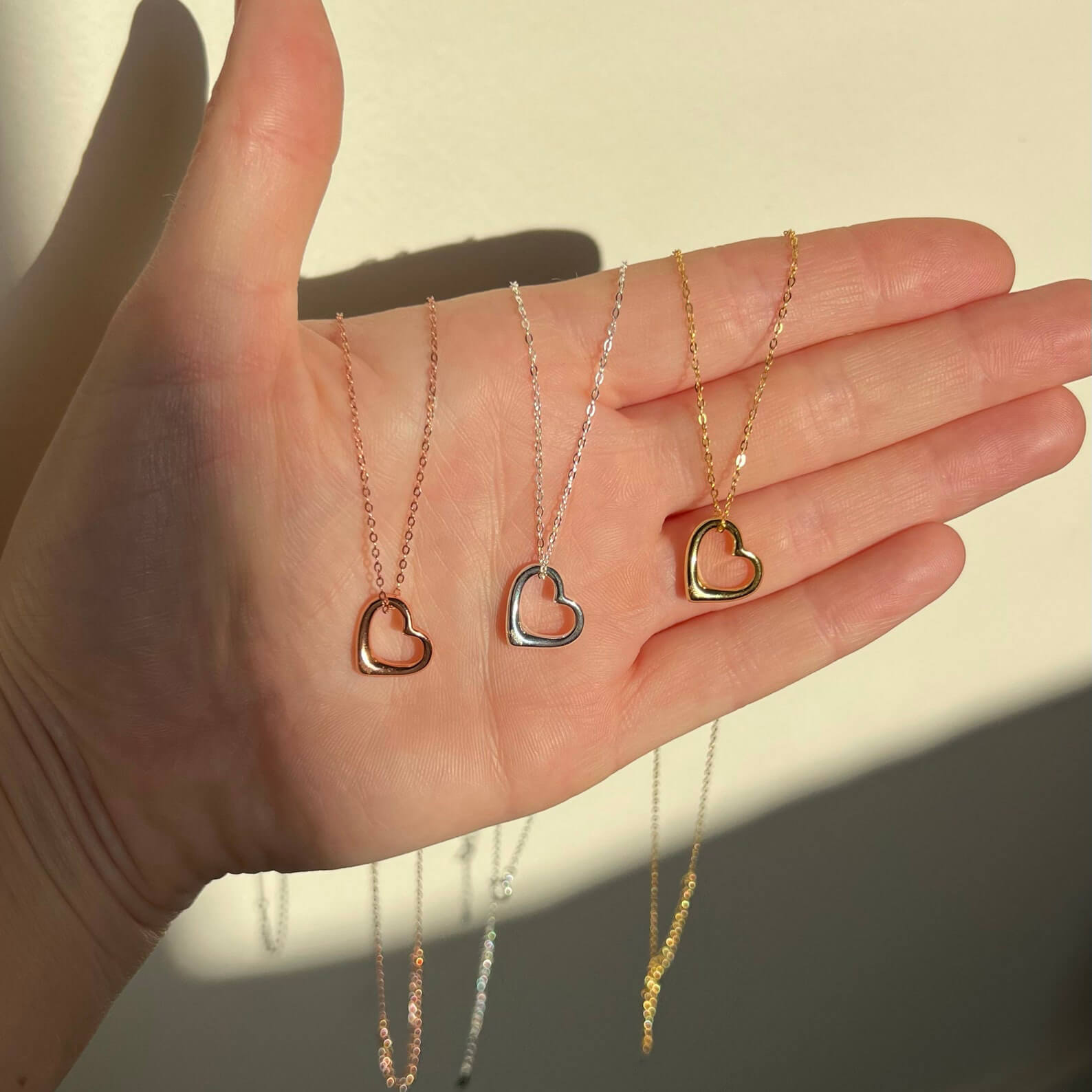 Minimalist Gold/Silver/Rose Gold Sterling Silver Tiny Hollow Heart Necklace