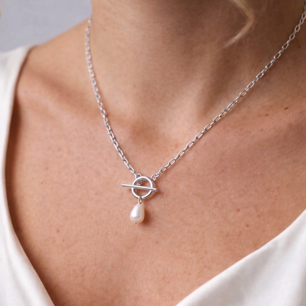 Minimalist 925 Sterling Silver Toggle Bar Pearl Necklace –  Elegant Everyday Jewelry