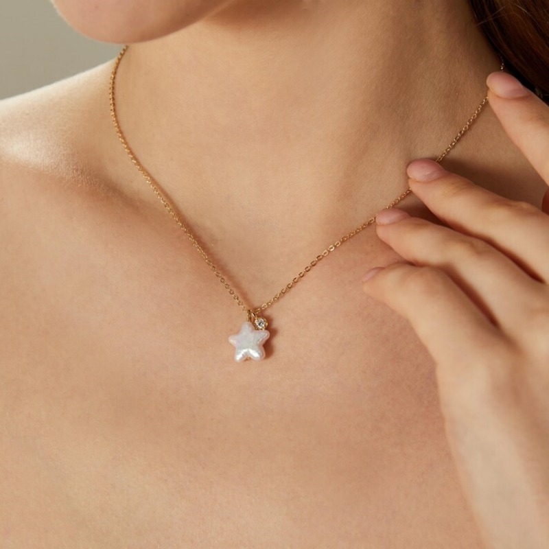 Minimalist 925 Sterling Silver Baroque Pearl Star Necklace Gift for Her