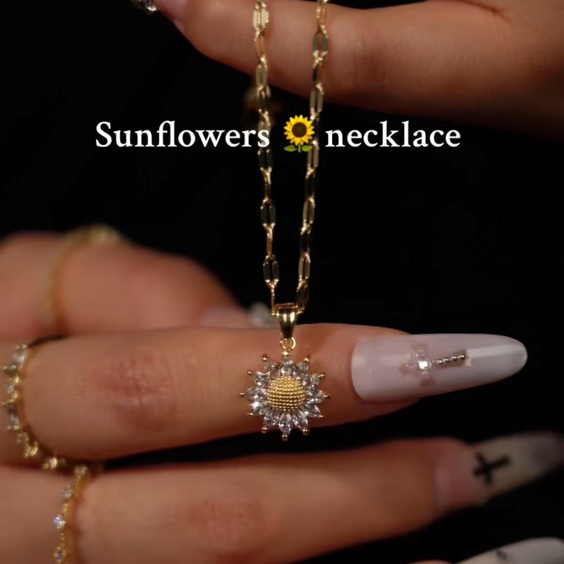 Dainty 925 Sterling Silver Yellow Gold Blooming Sunflower Pendant Necklace