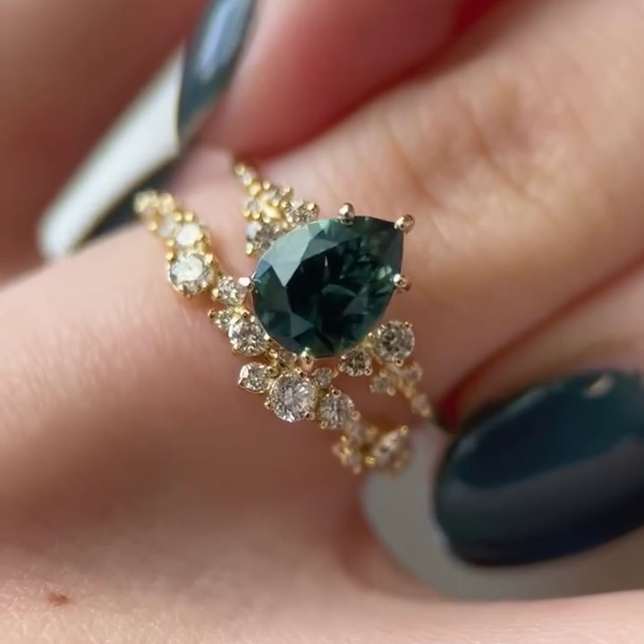 Pear Cut Emerald Green Sterling Silver Yellow Gold Bridal Sets