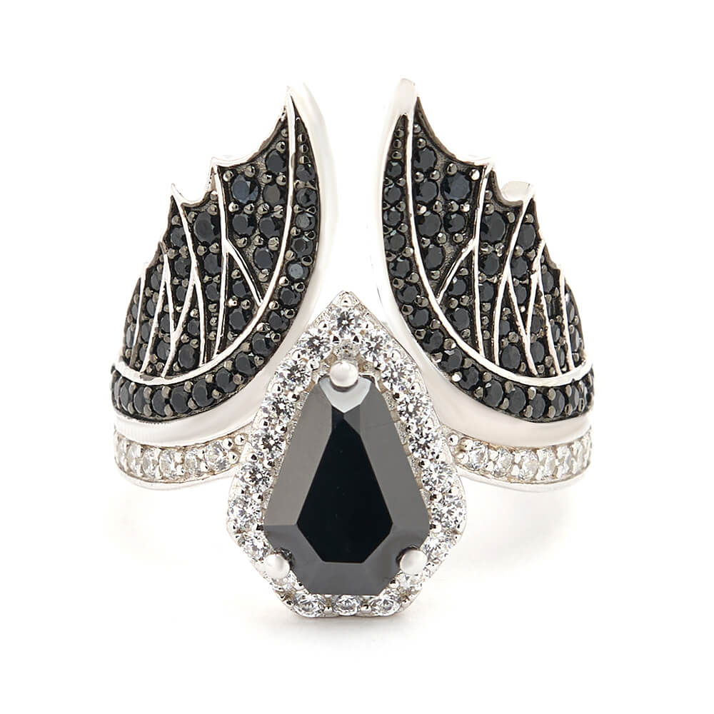Gothic Coffin-shaped Fancy Black 925 Sterling Silver Bat Wing Halo Bridal Ring Set