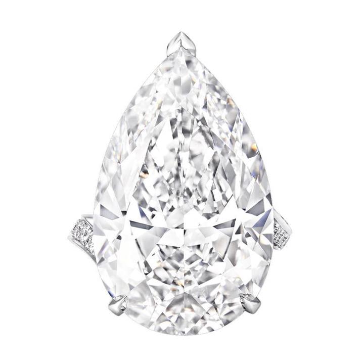 Diamond White Pear Cut Engagement Ring in 925 Sterling Silver