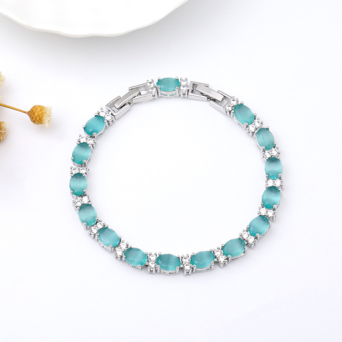 Cyan Crystal 7 Inch Bracelet