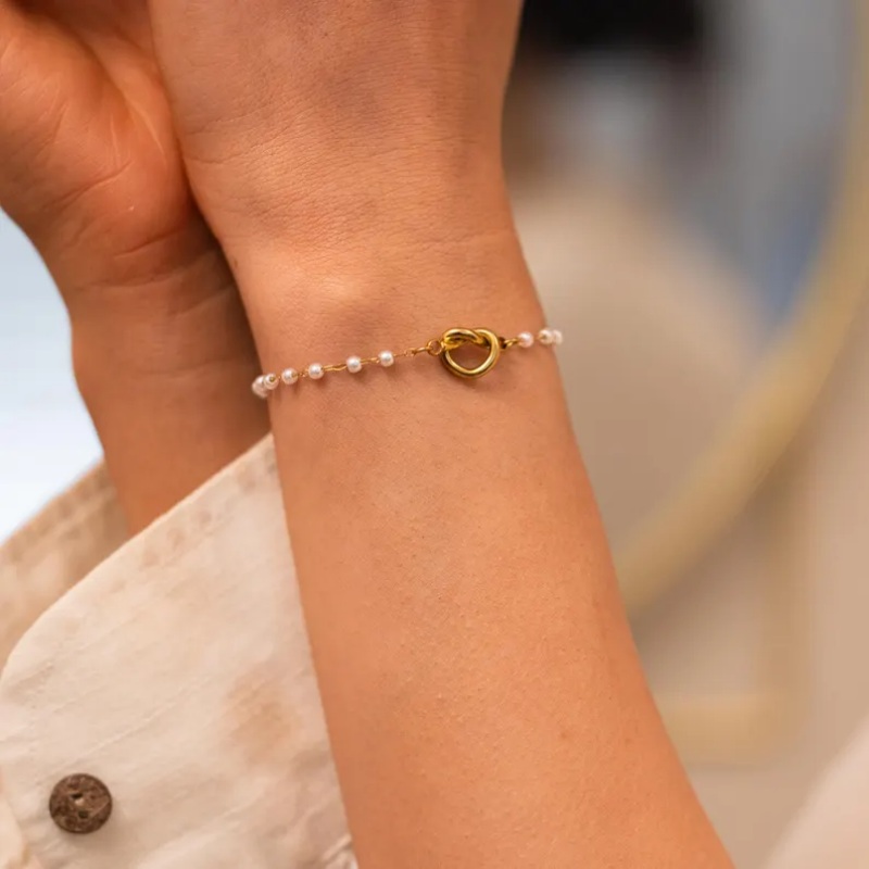Minimalist 925 Sterling Silver Yellow Gold Knot Pearl Bracelet